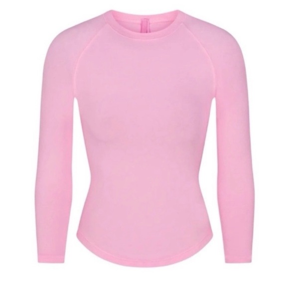 SKIMS Tops - SKIMS NEW VINTAGE SPORT RAGLAN LONG SLEEVE T-SHIRT | COTTON CANDY | NWOT. XS.